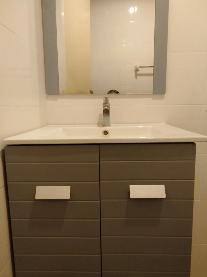 Risqi Apartment 2 Bedroom Wakaf Che Yeh Kota Bharu Ngoại thất bức ảnh