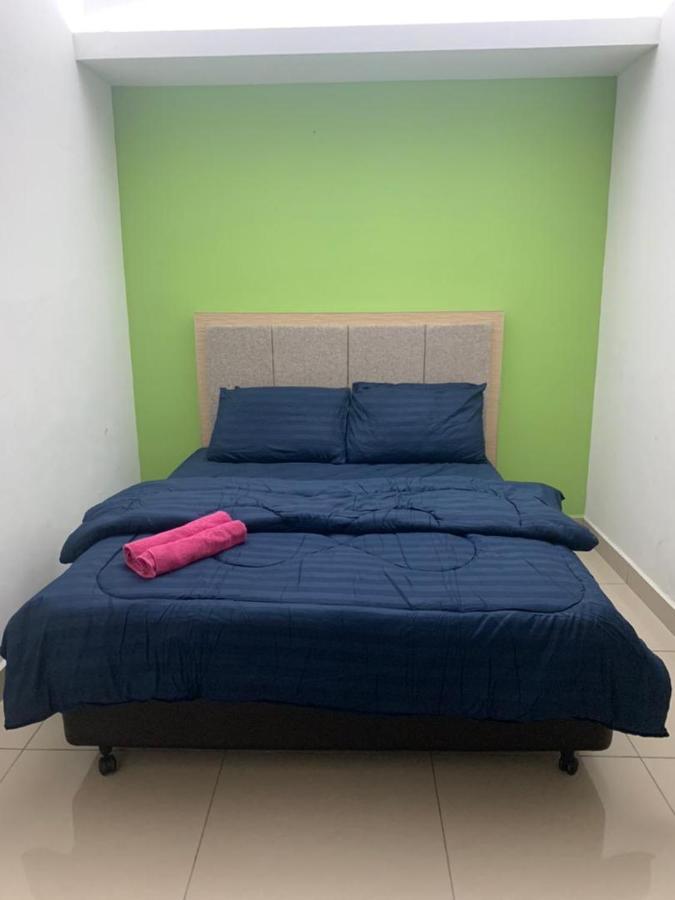 Risqi Apartment 2 Bedroom Wakaf Che Yeh Kota Bharu Ngoại thất bức ảnh